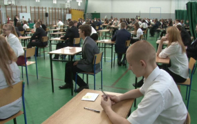 Gimnazjaliści rozpoczęli egzaminy